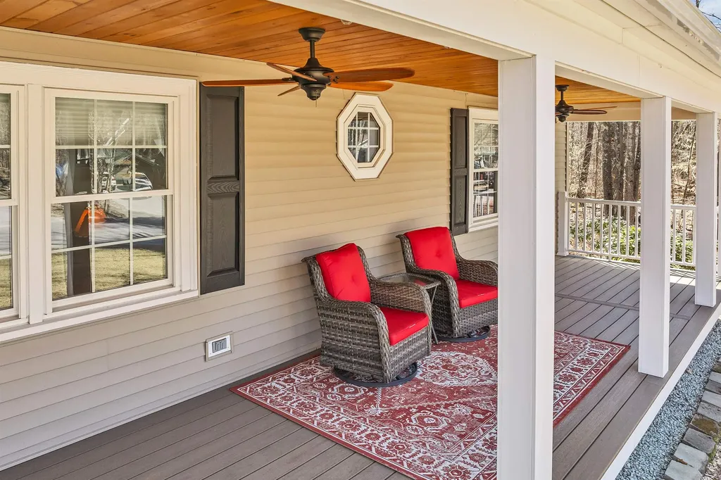 8 Port Wedeln Road Wolfeboro NH 03894