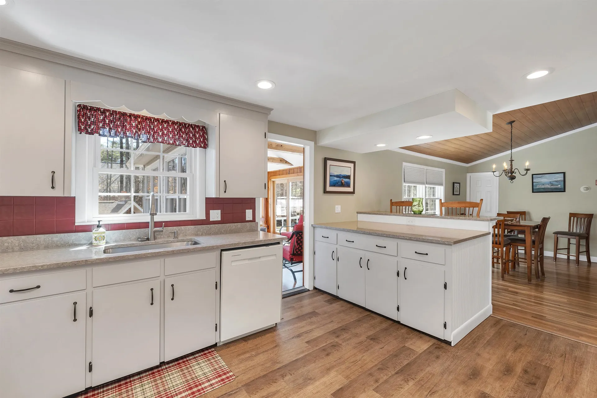 8 Port Wedeln Road Wolfeboro NH 03894