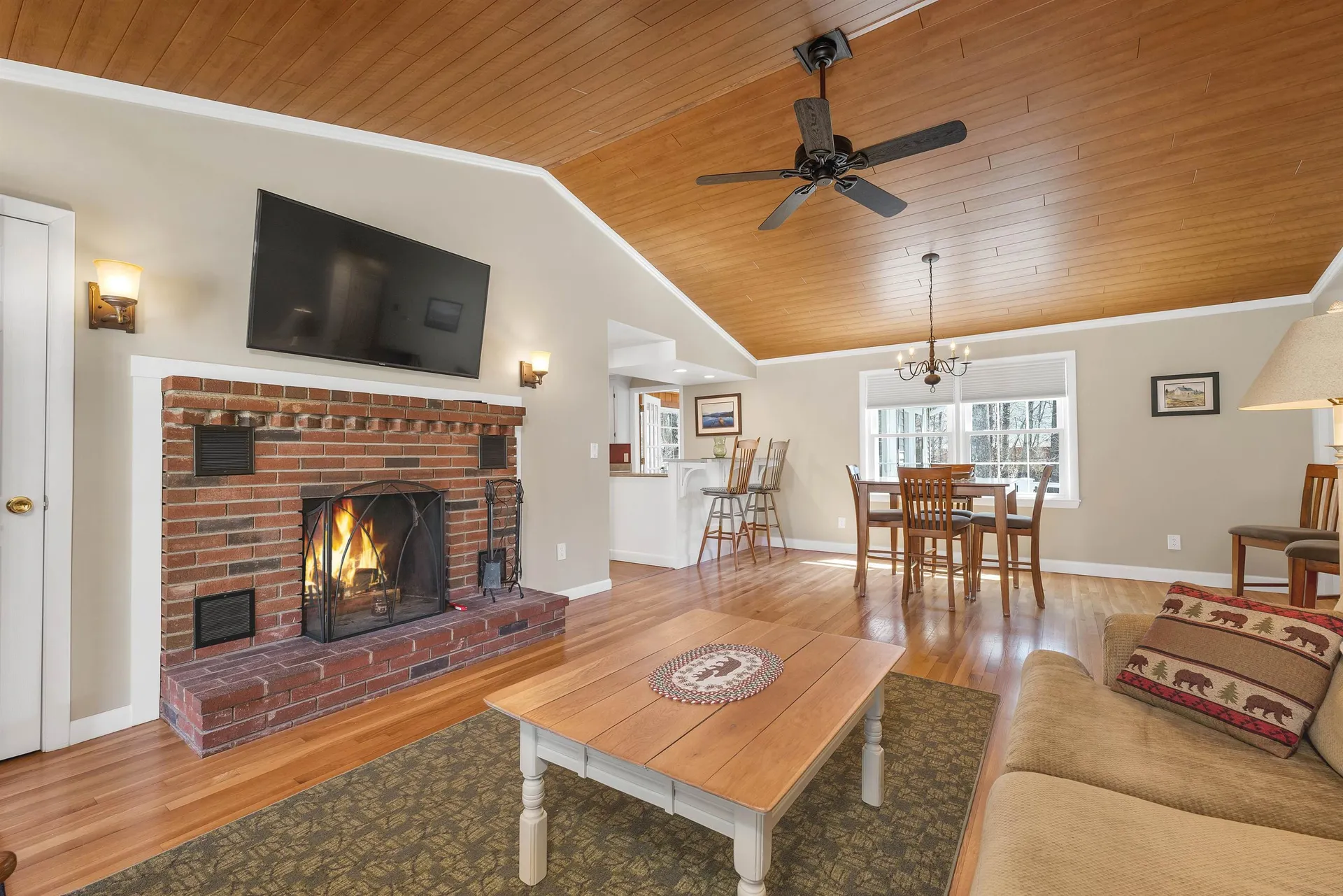 8 Port Wedeln Road Wolfeboro NH 03894