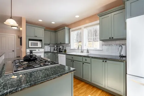 588 Loomis Highlands Waterbury VT 05677