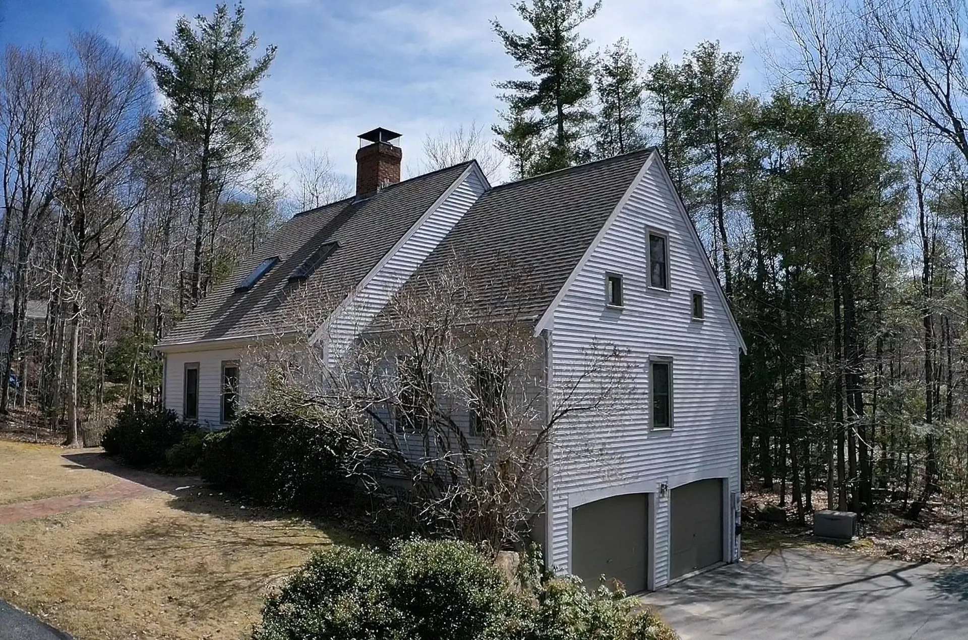 229 Page Road New London NH 03257