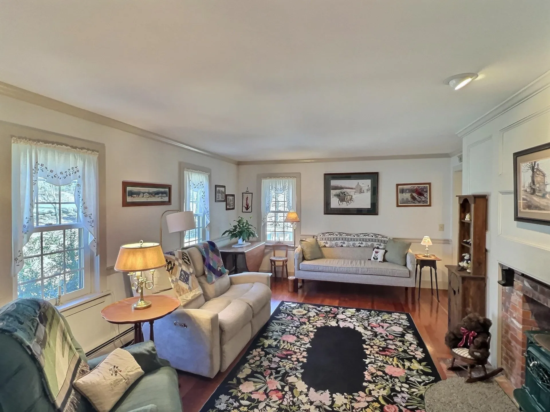 229 Page Road New London NH 03257