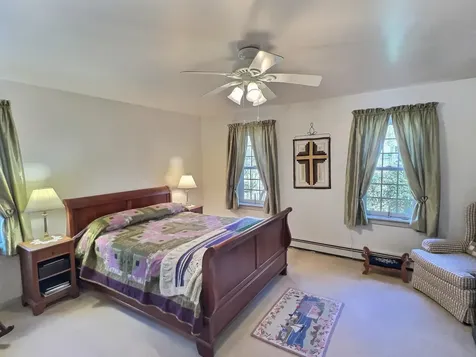 229 Page Road New London NH 03257