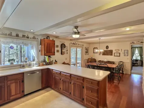 229 Page Road New London NH 03257