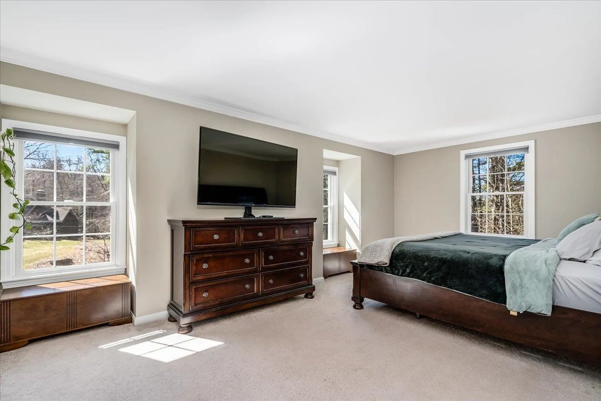 7 Jackson Square Bedford NH 03110