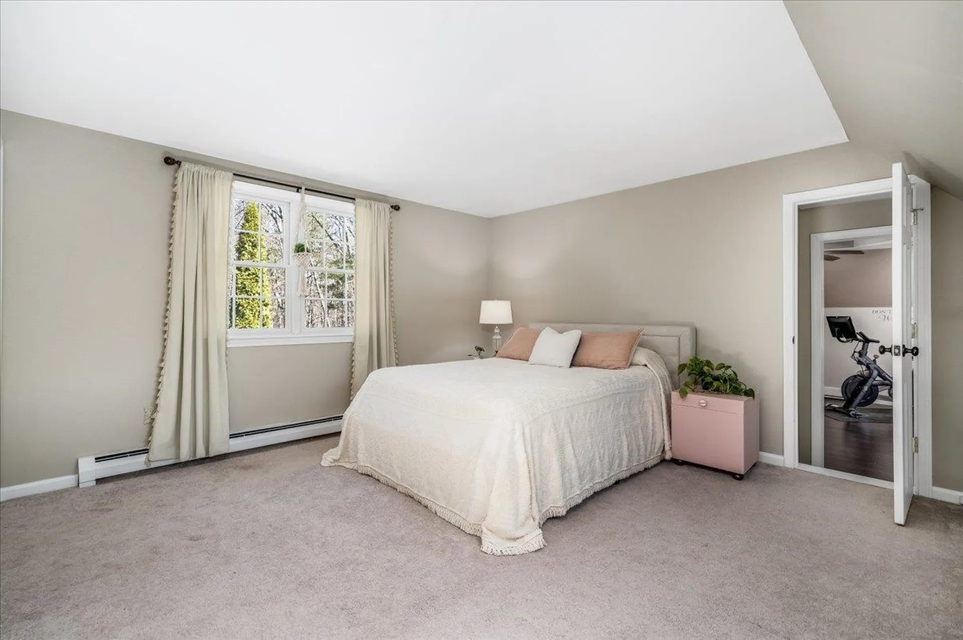 7 Jackson Square Bedford NH 03110