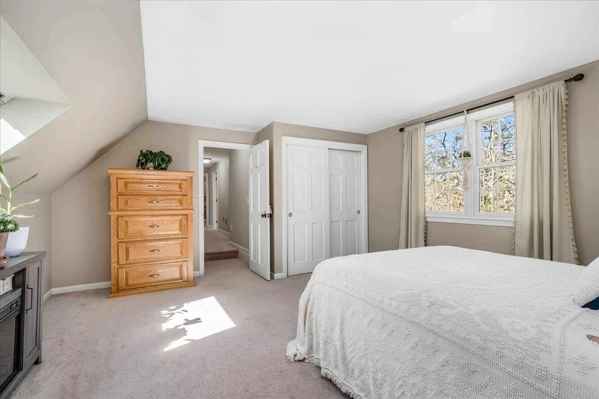 7 Jackson Square Bedford NH 03110