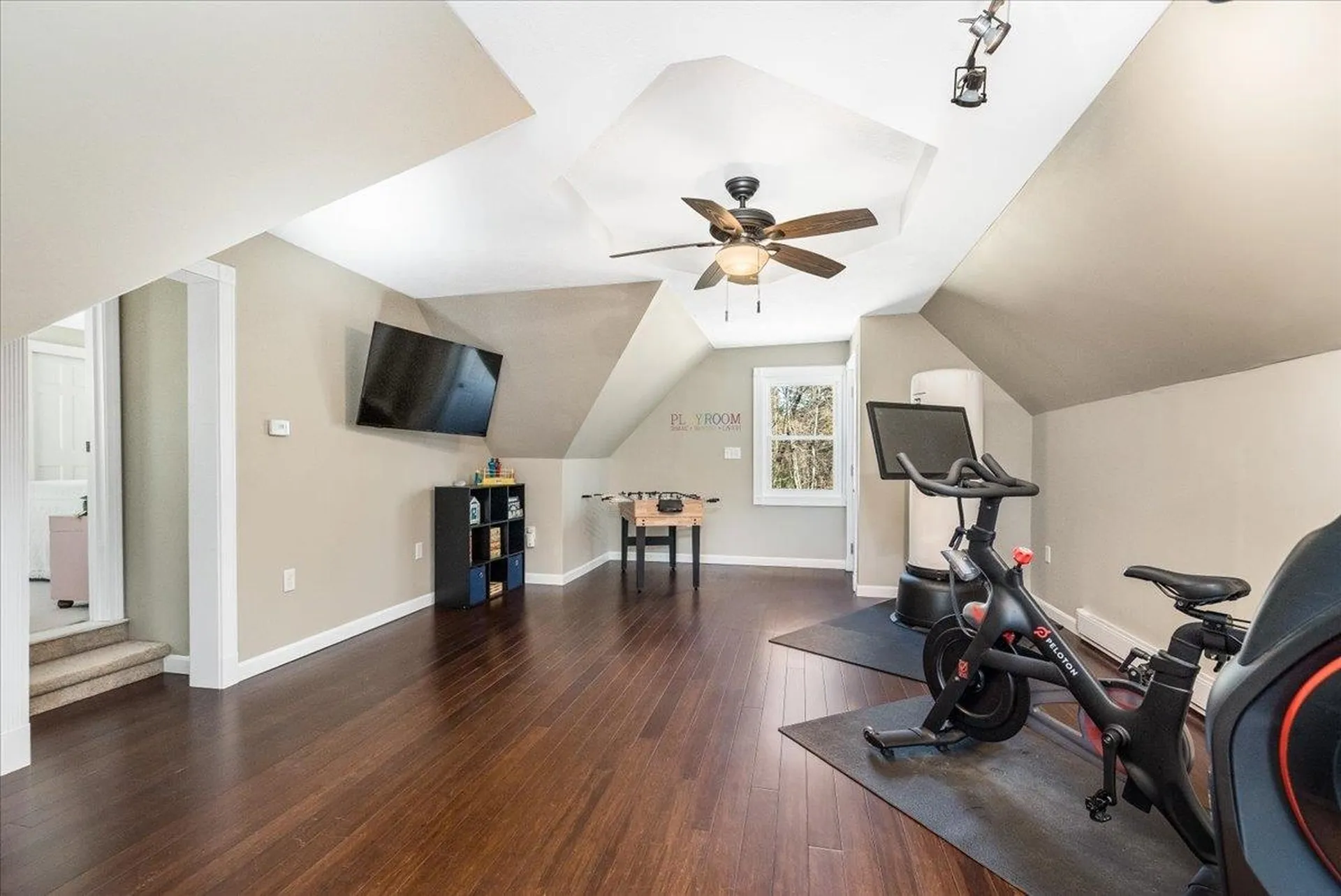 7 Jackson Square Bedford NH 03110