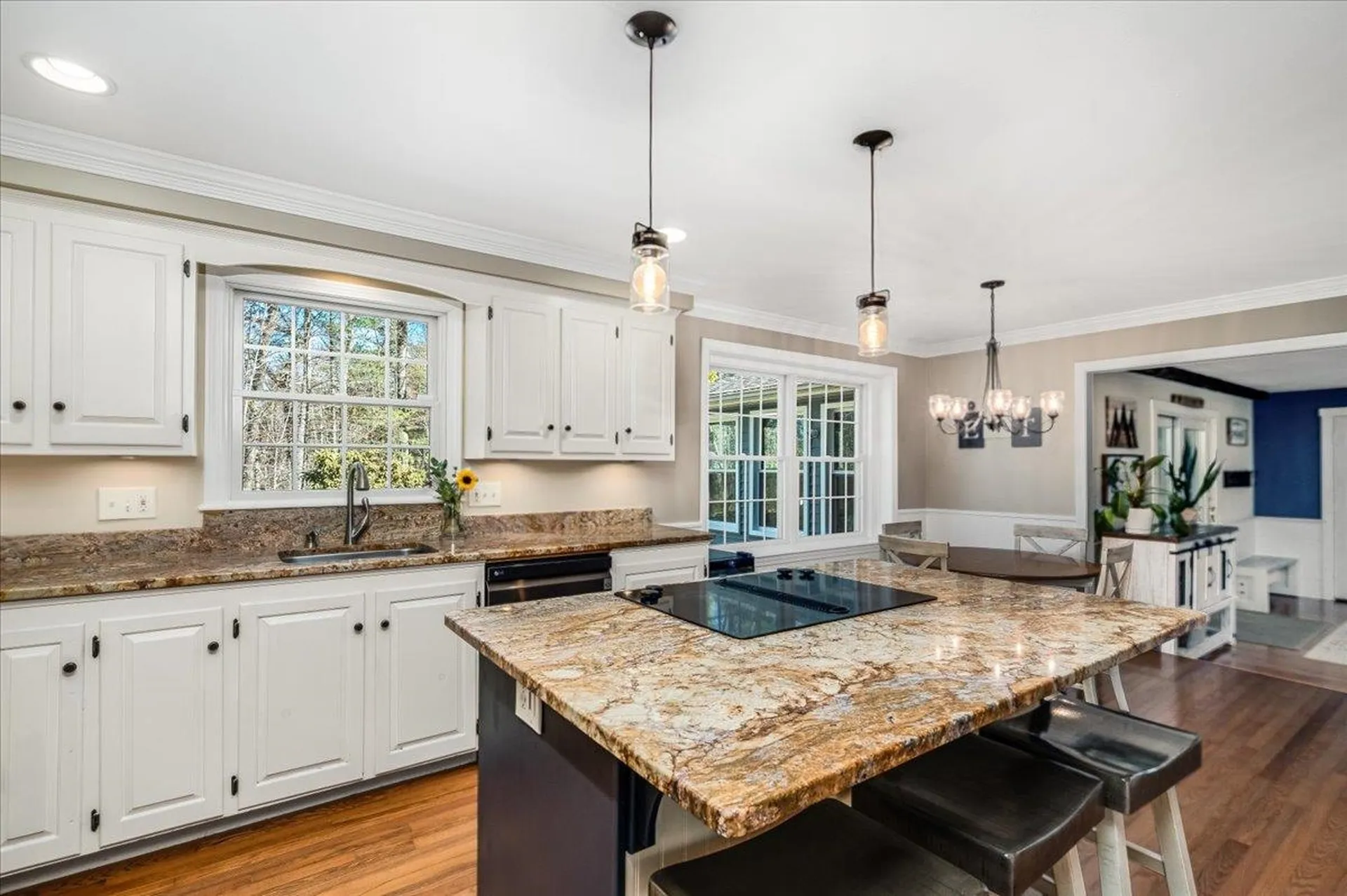 7 Jackson Square Bedford NH 03110