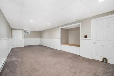 7 Jackson Square Bedford NH 03110