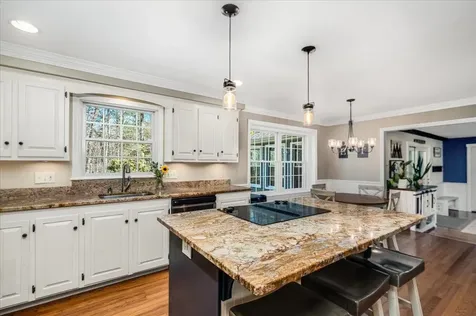 7 Jackson Square Bedford NH 03110