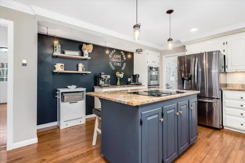 7 Jackson Square Bedford NH 03110