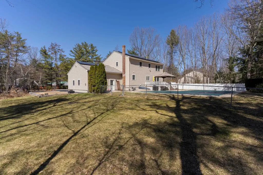 50 Meadow Lane Rochester NH 03867