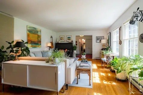 45 Woodbine Road Shelburne VT 05482