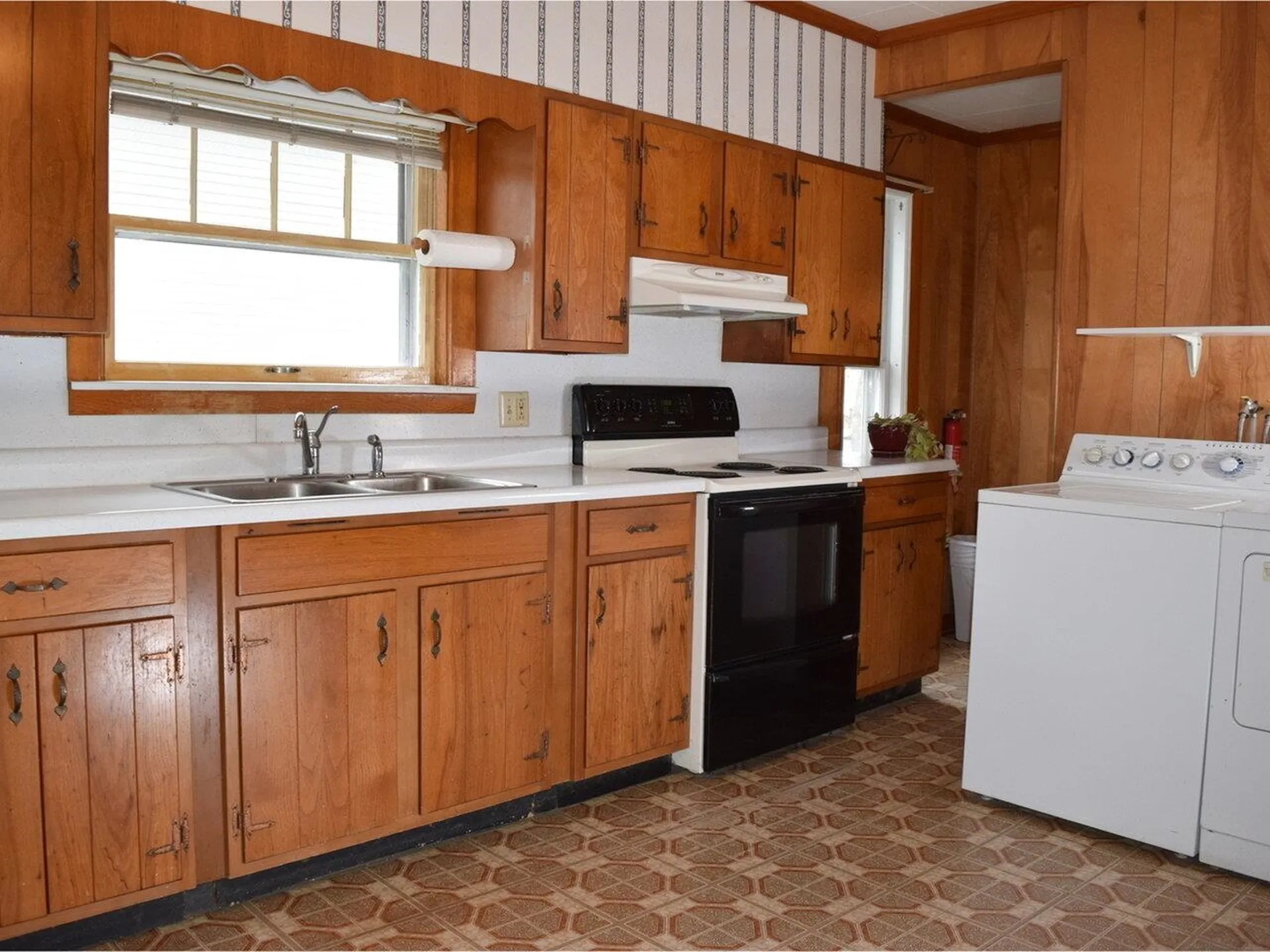 32 Brainerd Street St. Albans City VT 05478