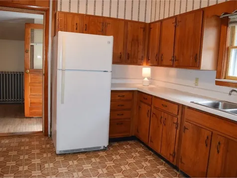 32 Brainerd Street St. Albans City VT 05478