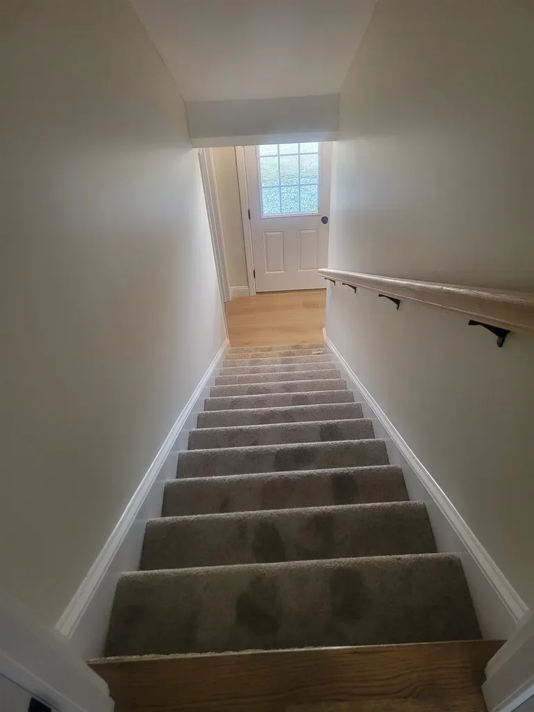 9-B Mustang Drive Litchfield NH 03052