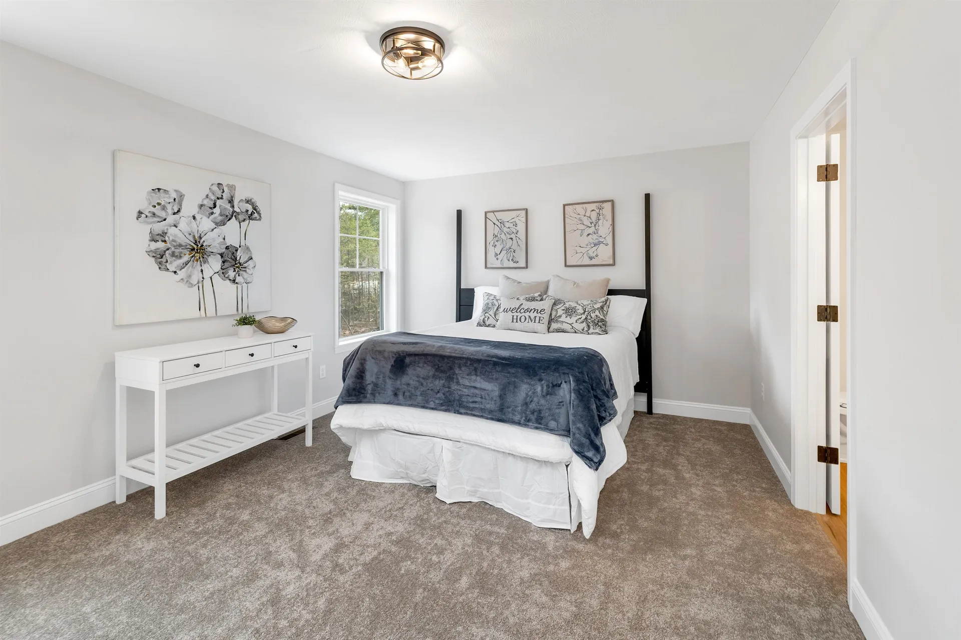 9-B Mustang Drive Litchfield NH 03052