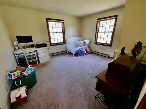 15 Farr Road Lebanon NH 03766