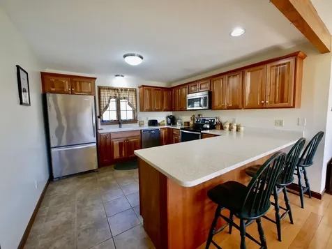 15 Farr Road Lebanon NH 03766