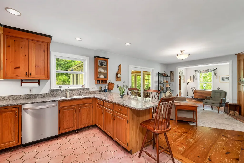 368 Stewart Road Eaton NH 03832