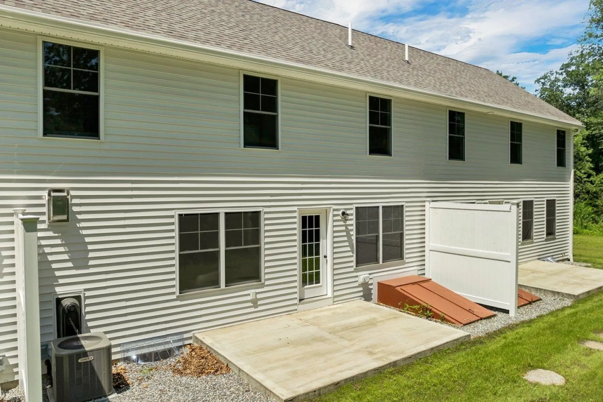 7-B Mustang Drive Litchfield NH 03052