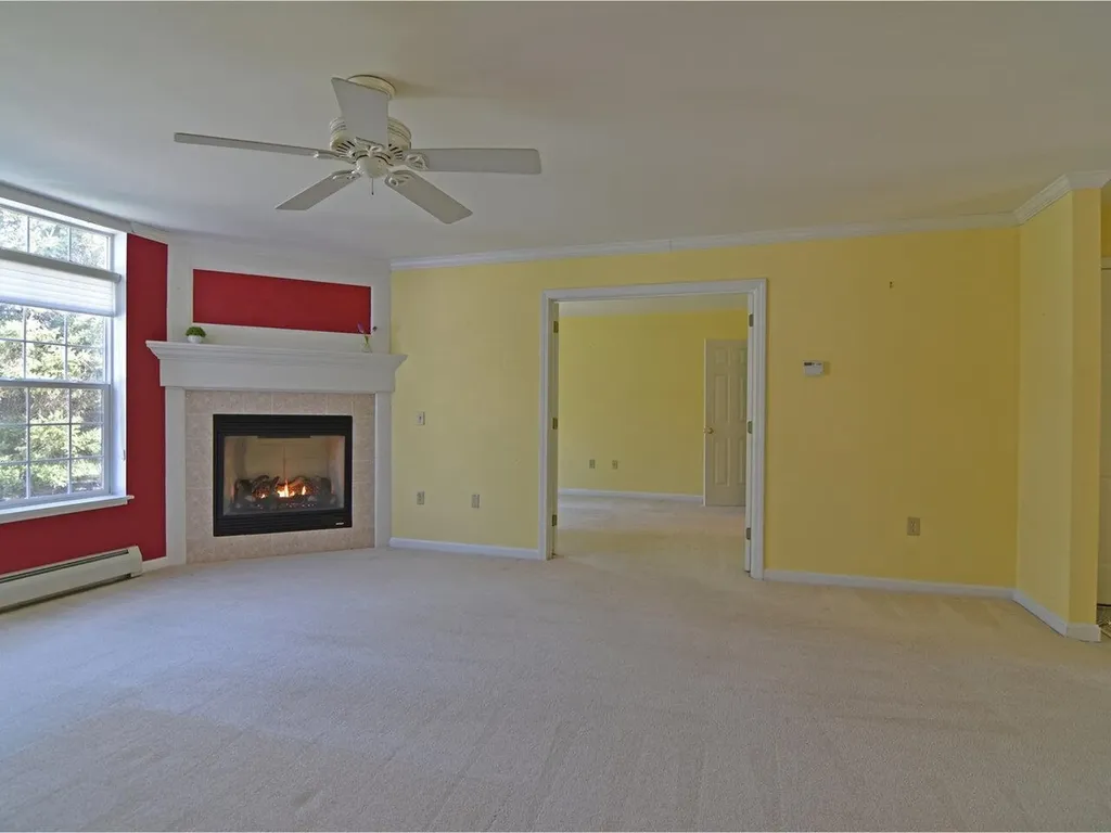 10 Stonington Circle South Burlington VT 05403
