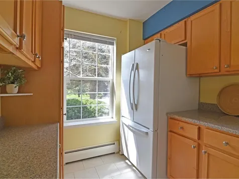 10 Stonington Circle South Burlington VT 05403