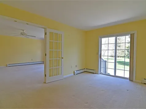 10 Stonington Circle South Burlington VT 05403