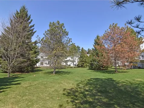 10 Stonington Circle South Burlington VT 05403