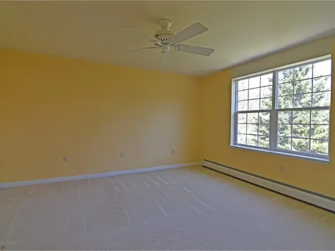 10 Stonington Circle South Burlington VT 05403