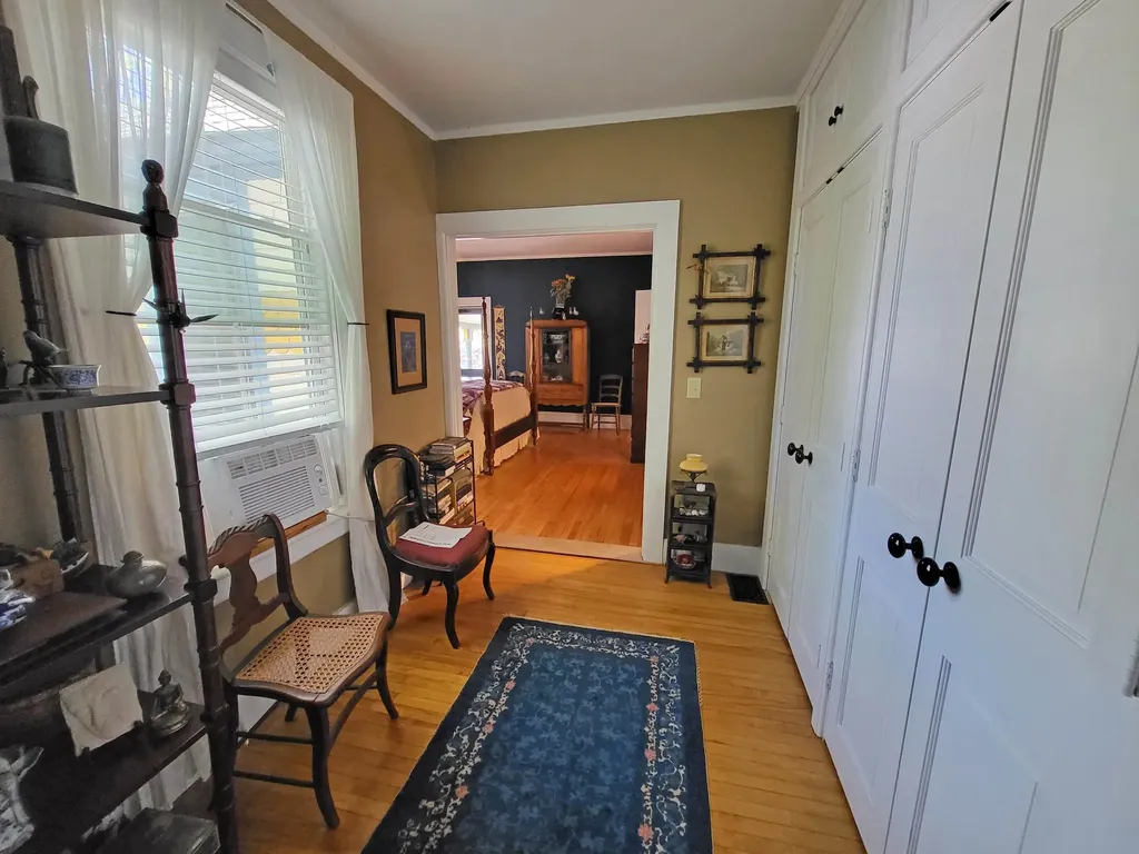 21 Howard Street Brattleboro VT 05301