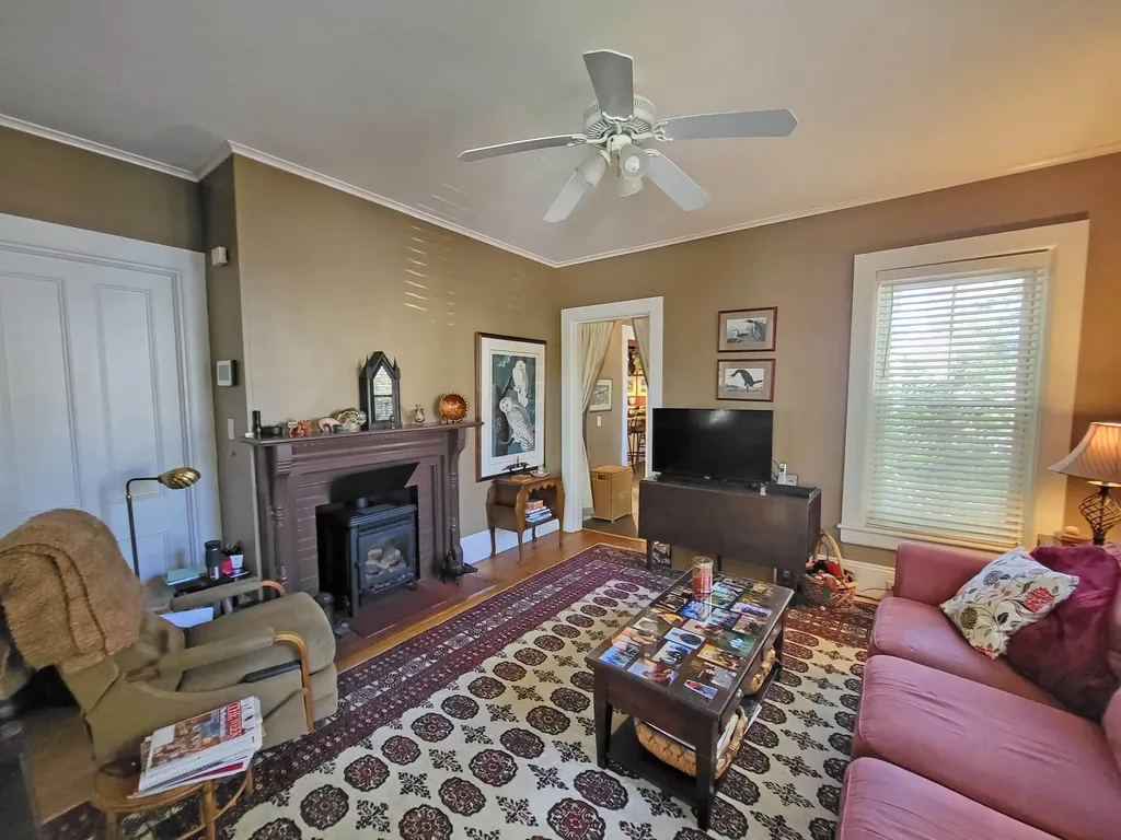 21 Howard Street Brattleboro VT 05301