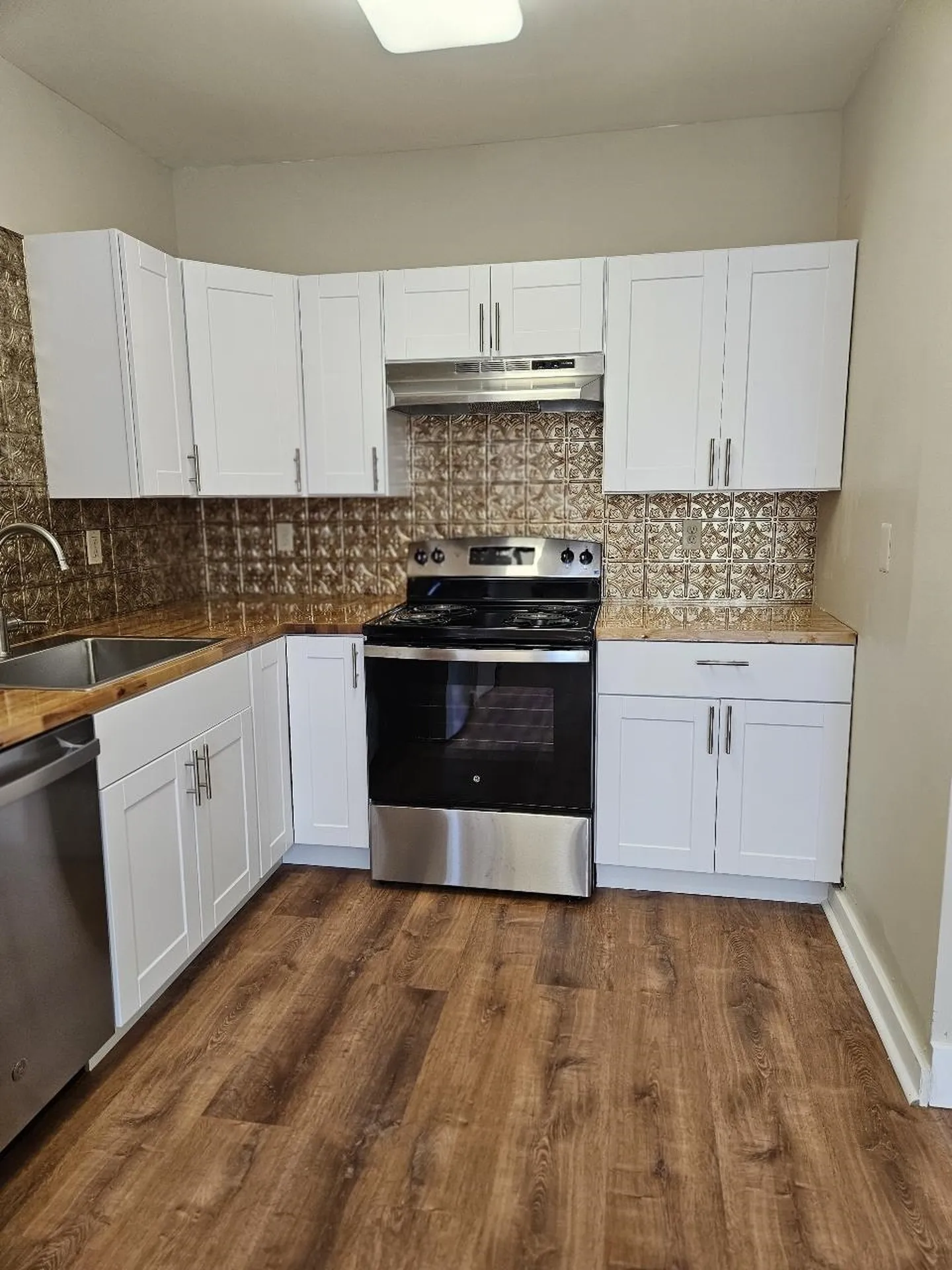 2 Pleasant Street Claremont NH 03743