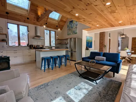 33 Frost Place Brattleboro VT 05301