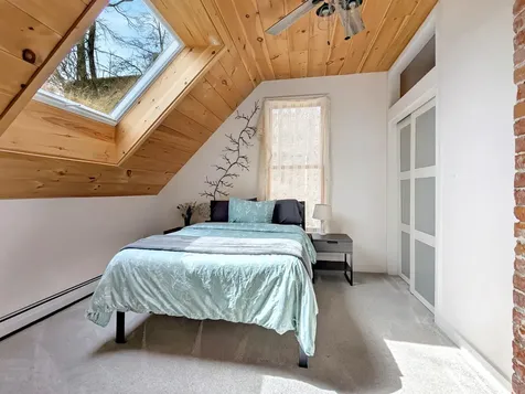 33 Frost Place Brattleboro VT 05301