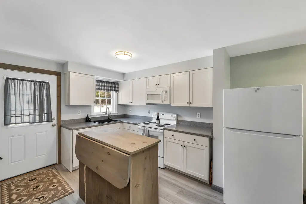 78 Saco Pines Drive Conway NH 03813