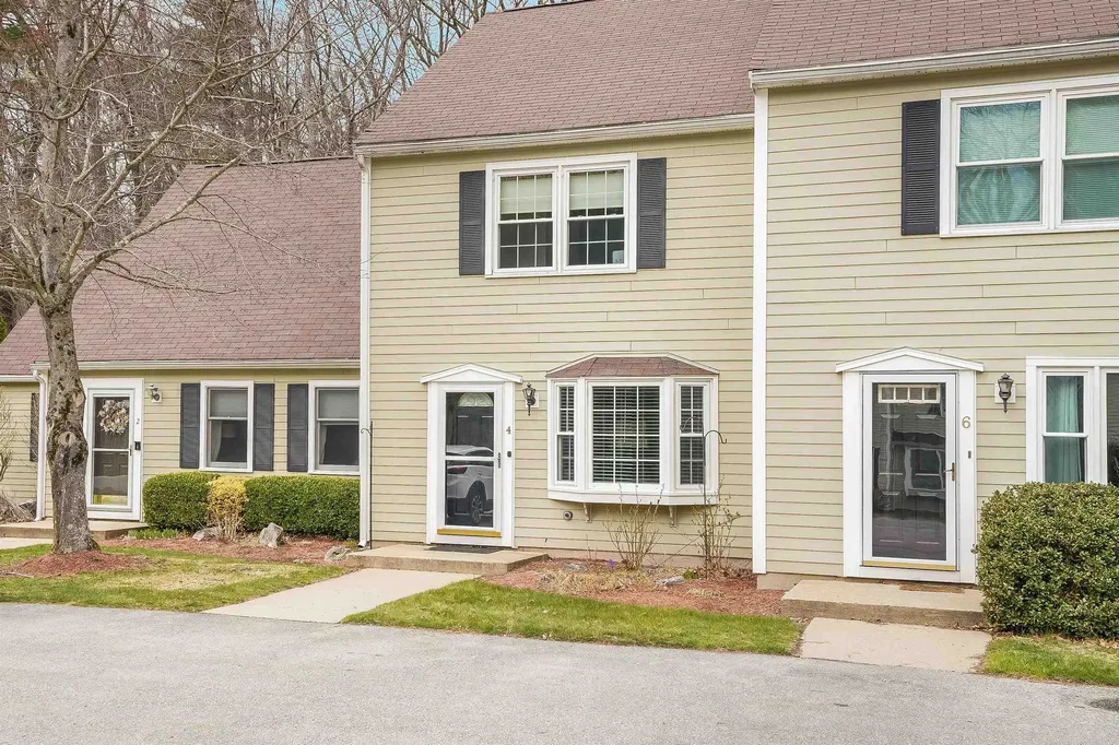4 Chestnut Circle Merrimack NH 03054