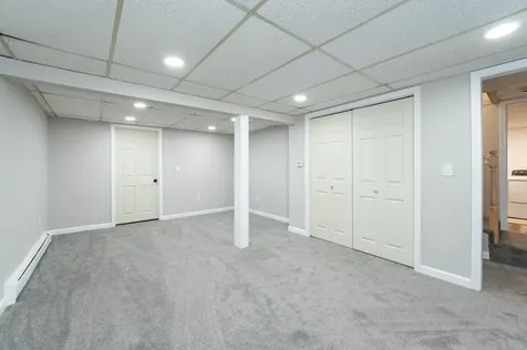 6 Paul Avenue Nashua NH 03060