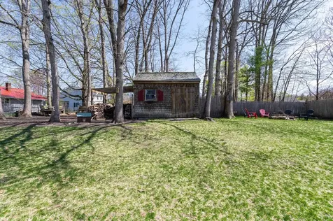 6 Paul Avenue Nashua NH 03060