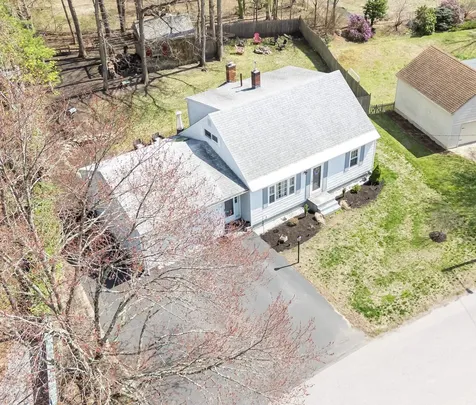 6 Paul Avenue Nashua NH 03060