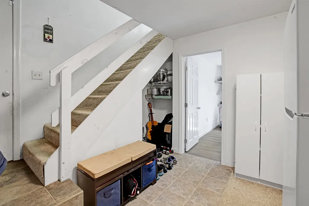 40 Fairlane Drive Bedford NH 03110