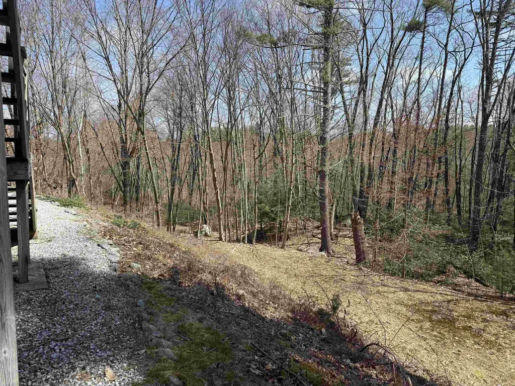 40 Fairlane Drive Bedford NH 03110