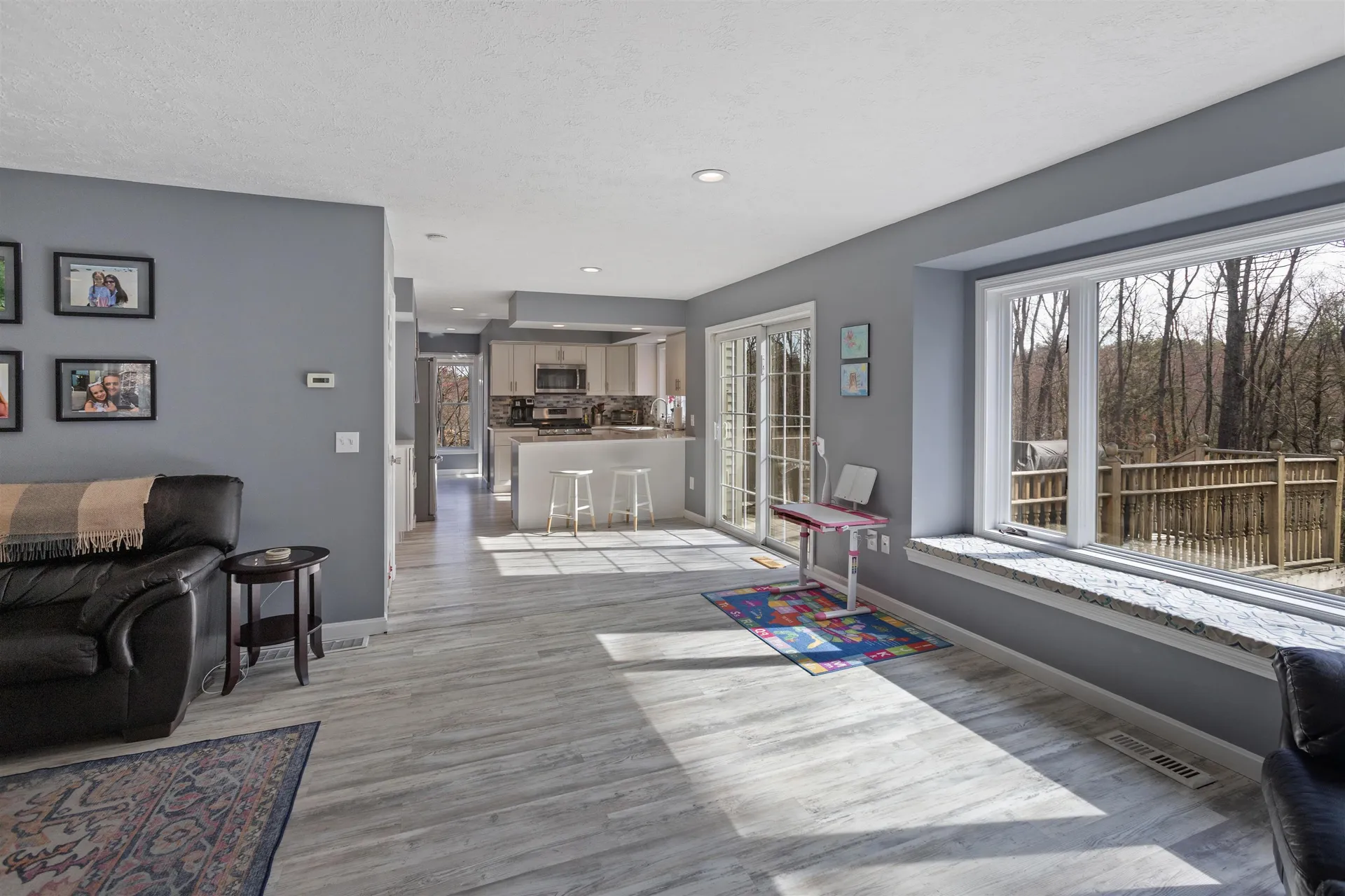 40 Fairlane Drive Bedford NH 03110