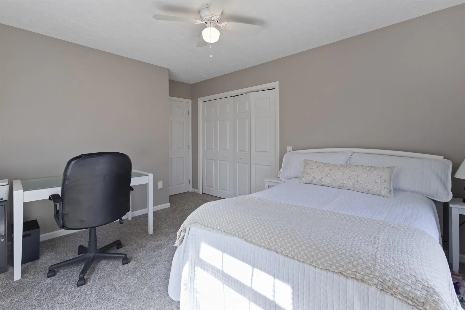 40 Fairlane Drive Bedford NH 03110