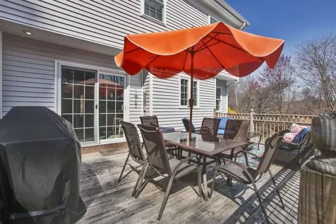 40 Fairlane Drive Bedford NH 03110