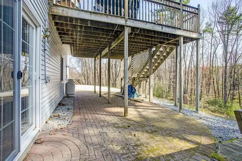 40 Fairlane Drive Bedford NH 03110