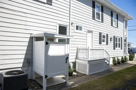 108 Ocean Drive Seabrook NH 03874
