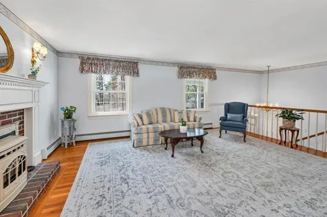 10 Mockingbird Hill Road Windham NH 03087