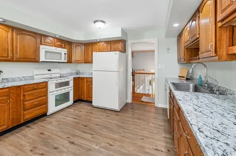10 Mockingbird Hill Road Windham NH 03087